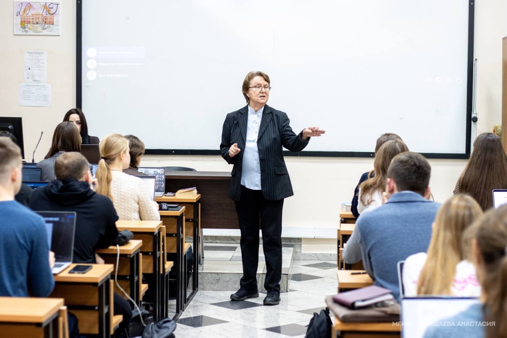 photo_2025-11-04 23.43.05.jpeg